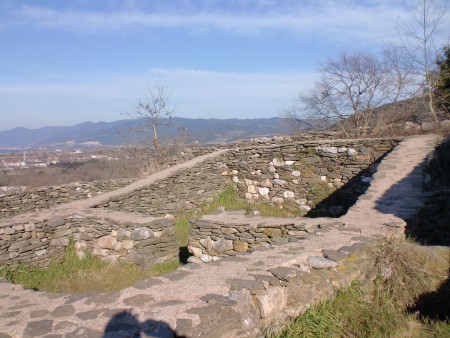 Οικίες και εργαστήρια